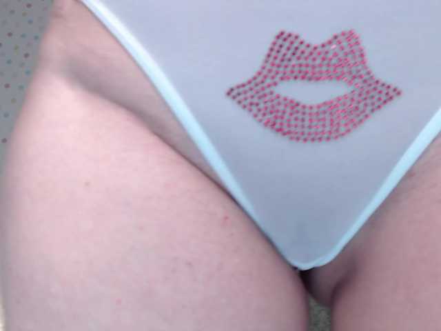 zhemchuzhinka's BongaCams show and profile