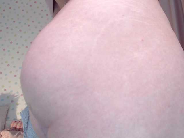 zhemchuzhinka's BongaCams show and profile