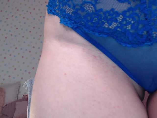 zhemchuzhinka's BongaCams show and profile