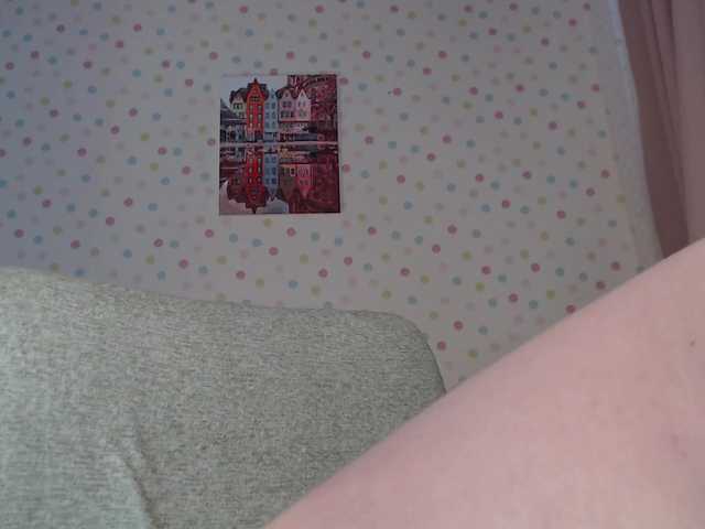 zhemchuzhinka's BongaCams show and profile