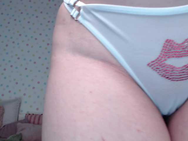 zhemchuzhinka's BongaCams show and profile