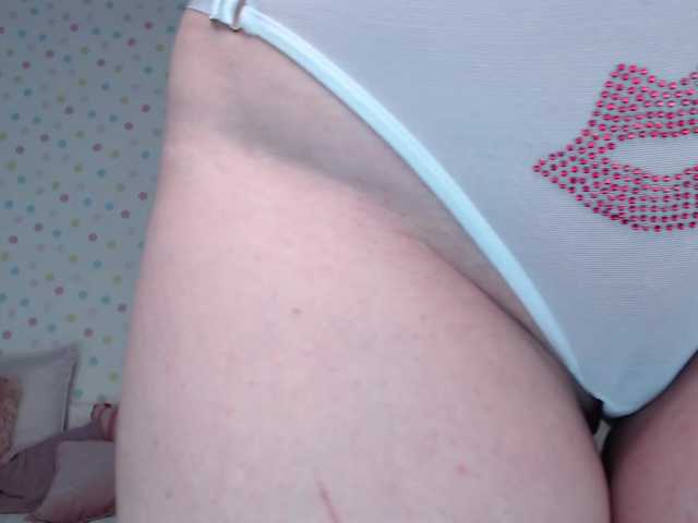 zhemchuzhinka's BongaCams show and profile