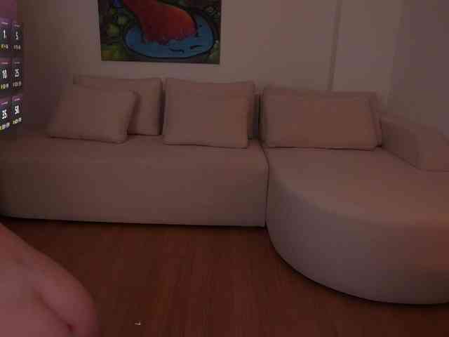 cutefacebigass1 webcam