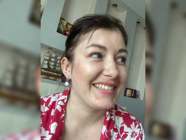 Ekaterina-2017's BongaCams show and profile