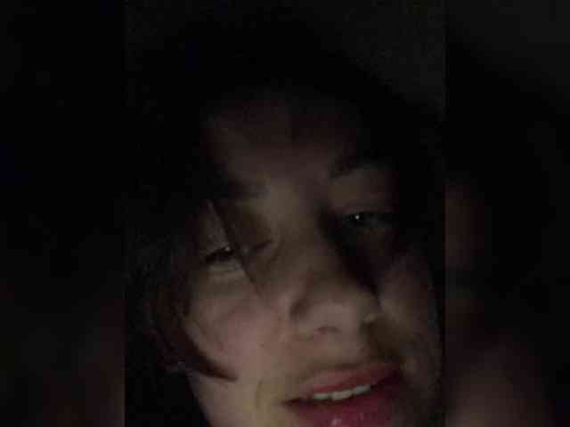 KatrinZeta webcam