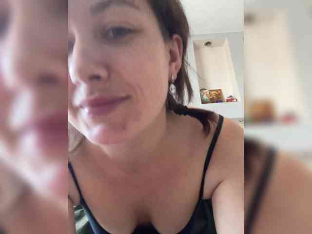 KatrinZeta webcam