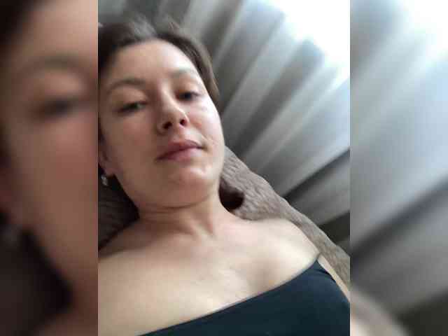 KatrinZeta webcam
