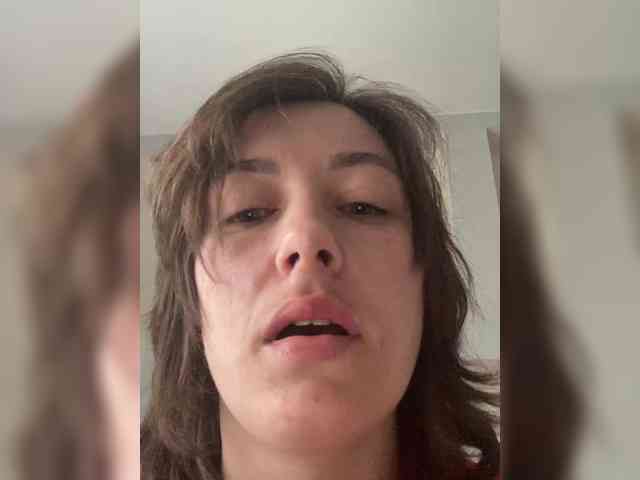 KatrinZeta webcam
