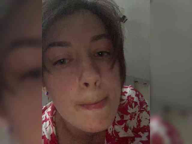 KatrinZeta webcam
