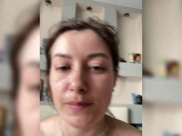 KatrinZeta webcam