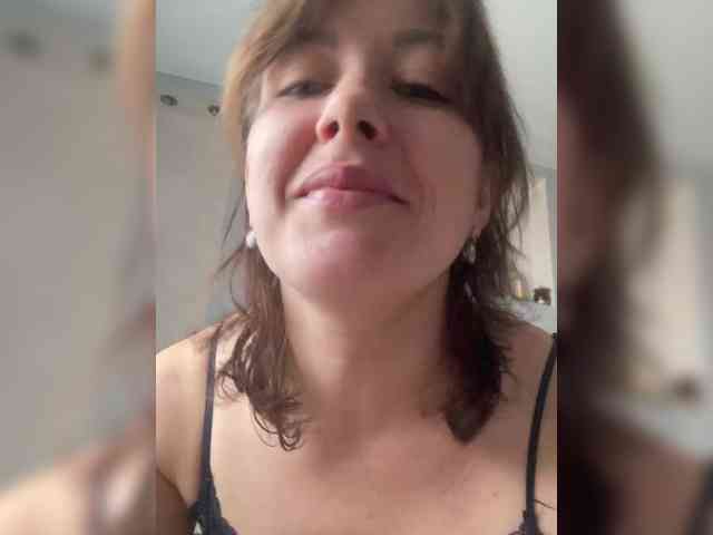 KatrinZeta webcam