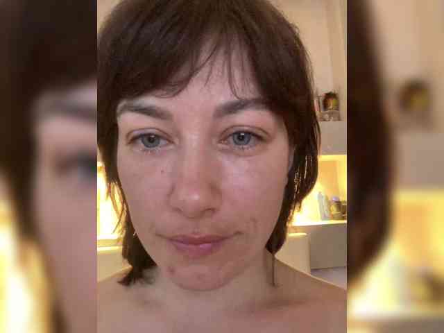 KatrinZeta webcam