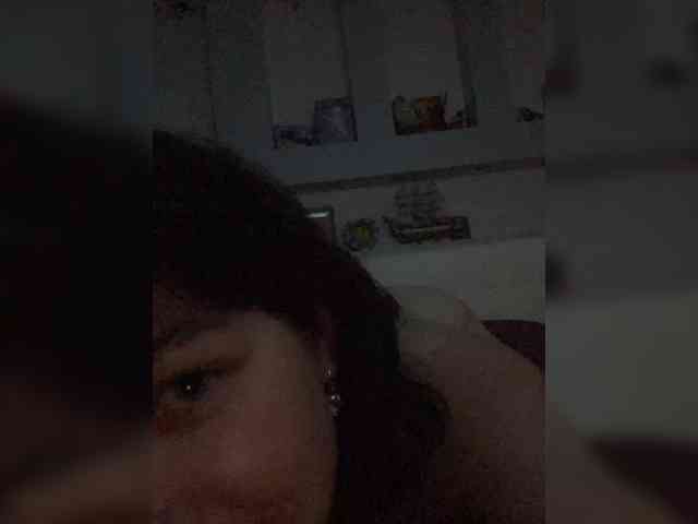 KatrinZeta webcam