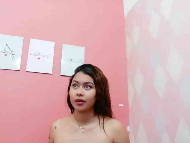 Hotcutegirl webcam