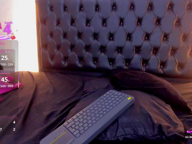 ivi-lopezz on BongaCams 