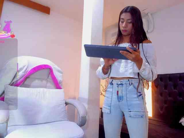 ivi-lopezz webcam