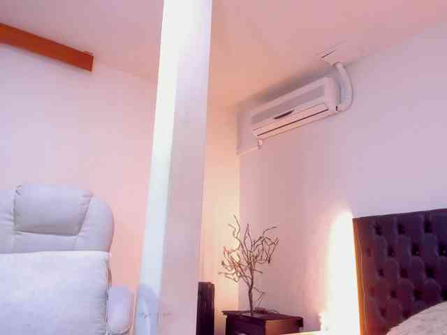 ivi-lopezz webcam