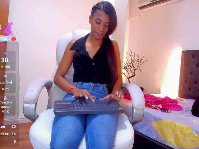 ivi-lopezz webcam