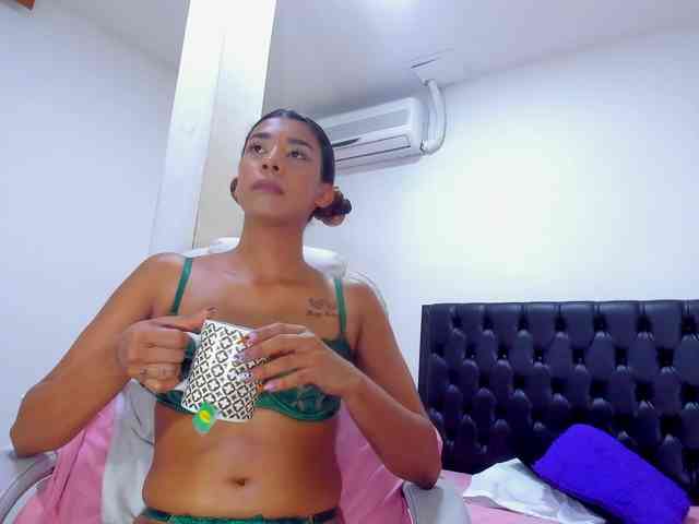 ivi-lopezz webcam