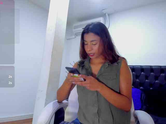 ivi-lopezz webcam