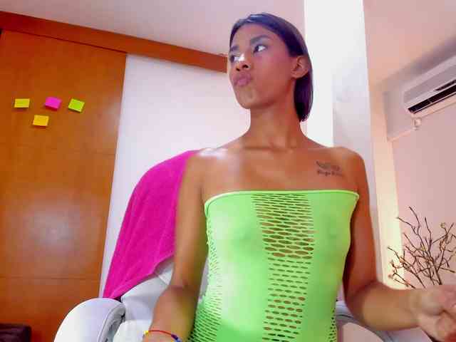 ivi-lopezz webcam