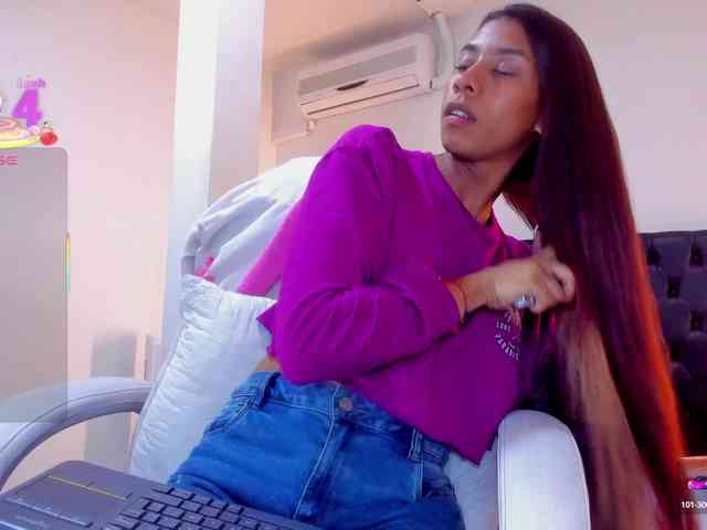 ivi-lopezz webcam