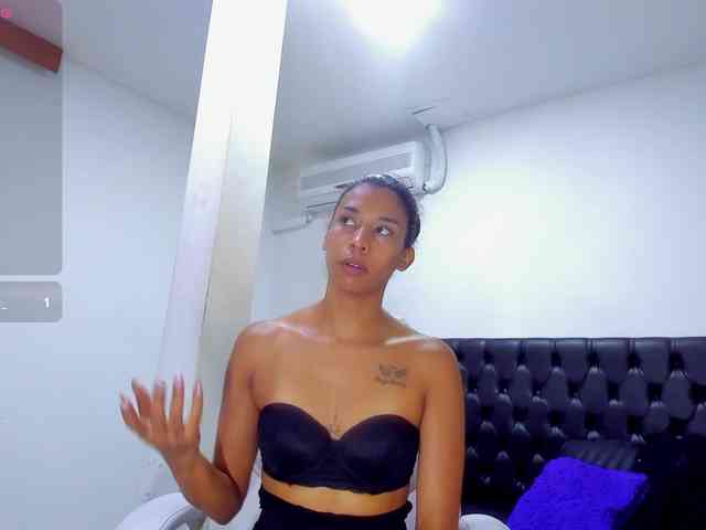 ivi-lopezz webcam