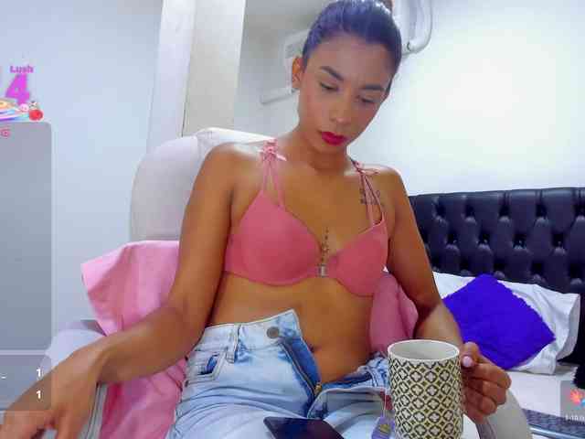 ivi-lopezz webcam