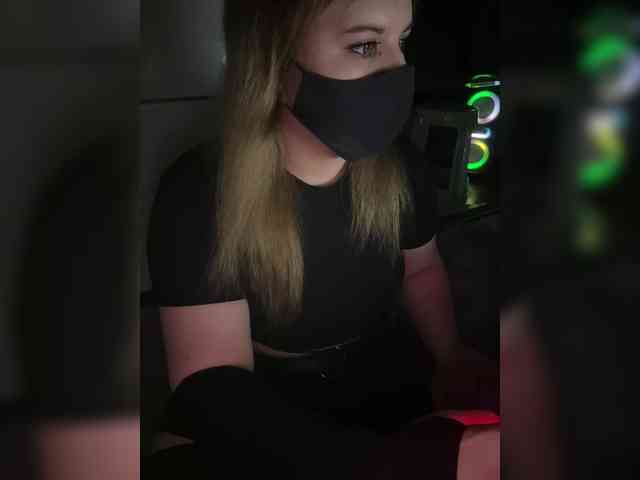 Olivia21-1 Live Webcam on BongaCams