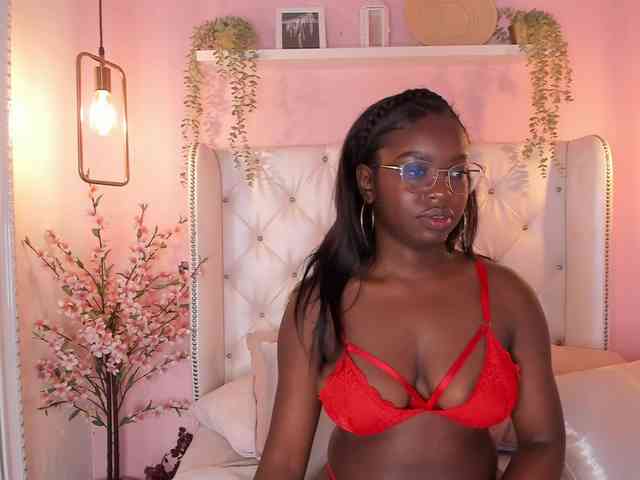 KaliCurves webcam