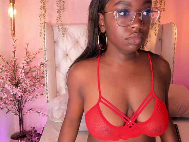 KaliCurves webcam