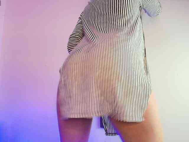 TinaHeart webcam