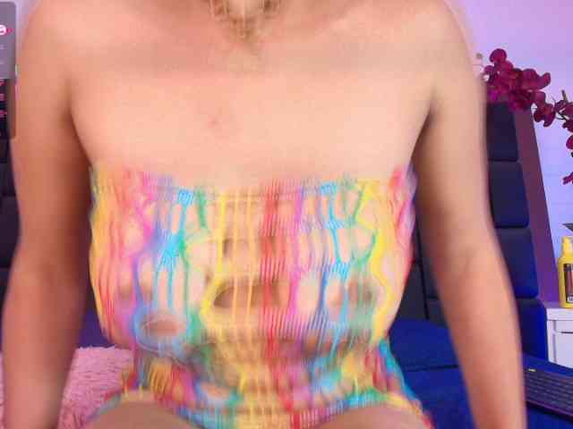 TinaHeart webcam
