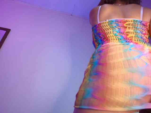 TinaHeart webcam
