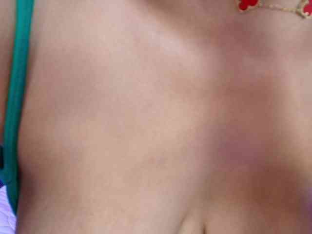 TinaHeart webcam