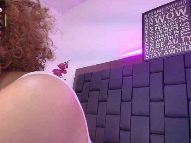 TinaHeart webcam