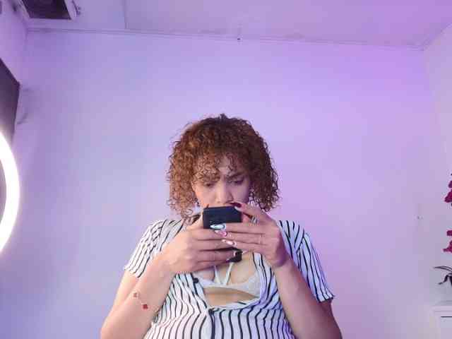 TinaHeart webcam