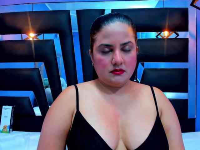 KemberlyCortes webcam