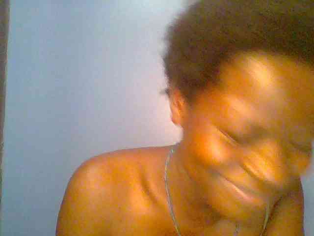 I-WANNA-PLEASE-U webcam