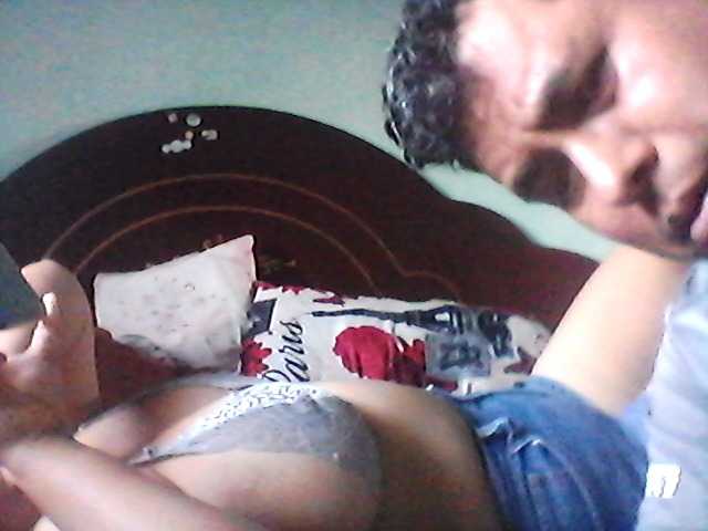 Juli0ad18-88's BongaCams show and profile