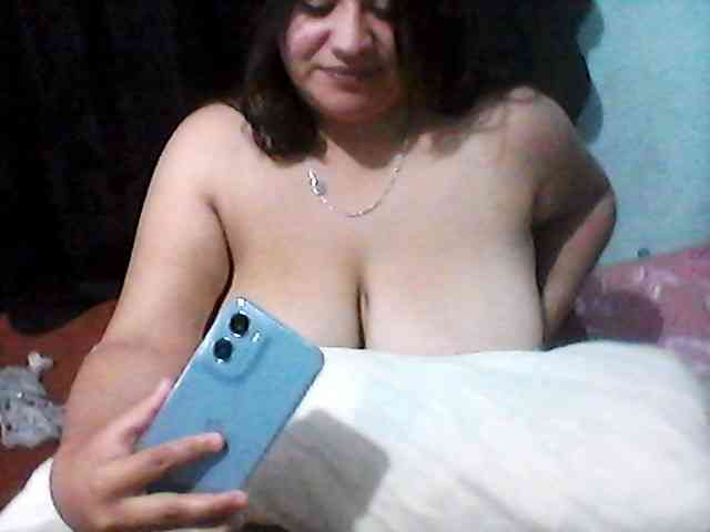 Juli0ad18-88 webcam