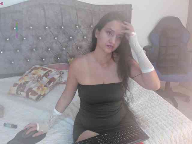 mia-Angells webcam