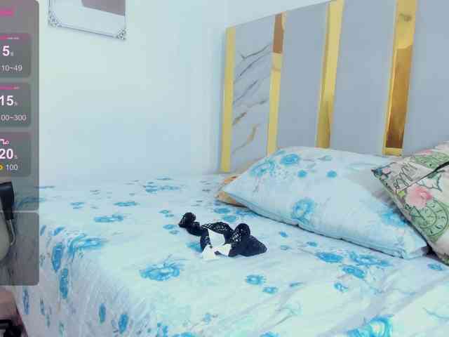 mia-Angells webcam
