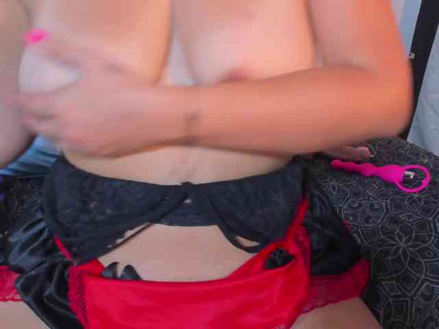mia-Angells webcam