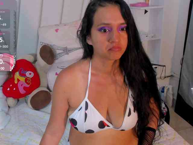 mia-Angells webcam