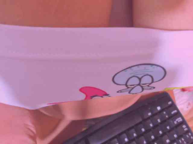 mia-Angells webcam