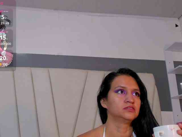 mia-Angells webcam