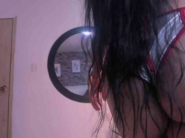 mia-Angells webcam