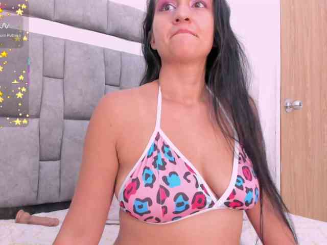 mia-Angells webcam