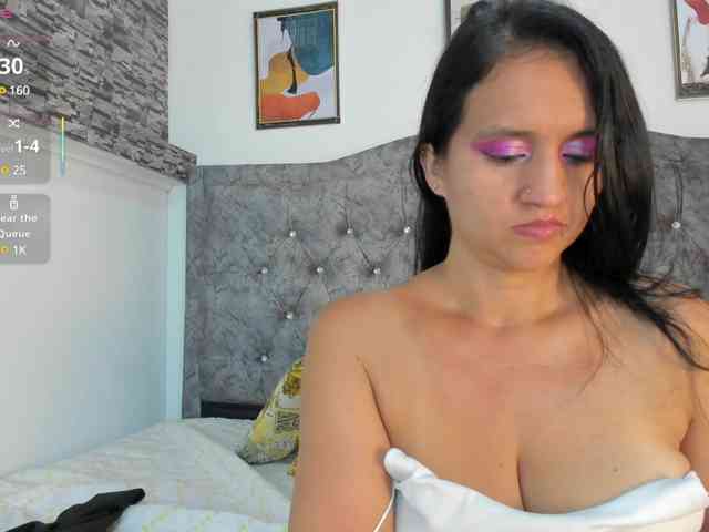 mia-Angells webcam